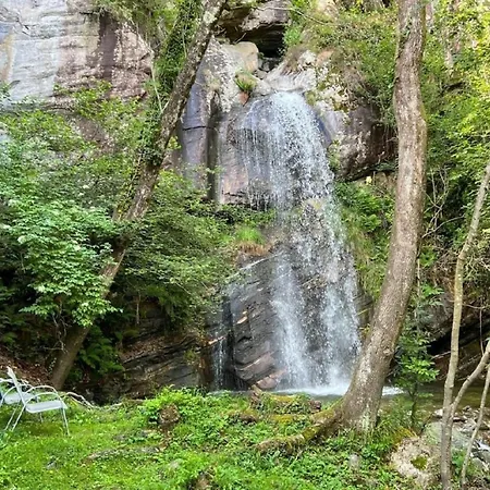 아파트 Mit Grandioser Aussicht Am Wasserfall *